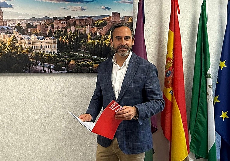 Dani Pérez le contesta a Paco de la Torre: «La carta debe escribirla a Juanma Moreno y pedirle la tasa turística»